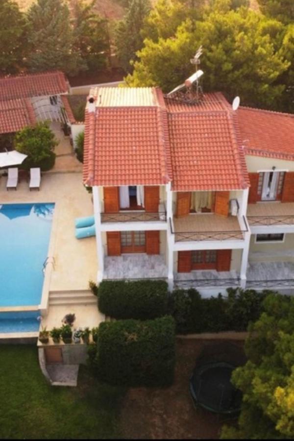 Villa Corina Near The Airport Kouvarás Eksteriør bilde